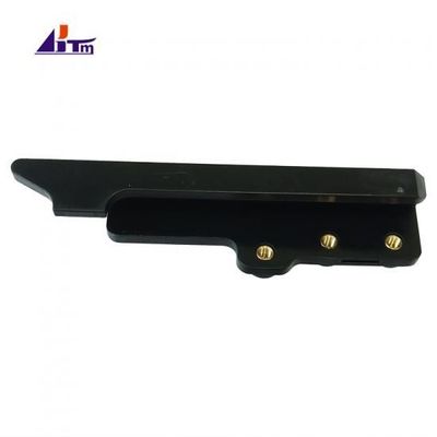Les pièces détachées du guichet automatique NCR Self Serve S2 Dispenser Guide droit 445-0754406