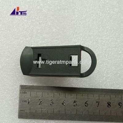 Les pièces du distributeur automatique NCR S2 rejettent la cassette Fermeture gris 445-0756691-07
