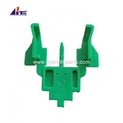 Les pièces détachées du distributeur automatique de billets de banque NCR Cash Cassette Parts Green Pawl Pusher 445-0590338