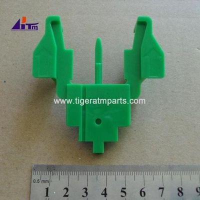Les pièces détachées du distributeur automatique de billets de banque NCR Cash Cassette Parts Green Pawl Pusher 445-0590338