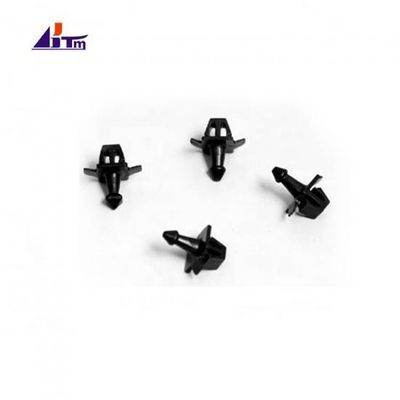 Les pièces détachées du distributeur automatique Diebold Opteva Pin Snap Latch Square Noir 49023555000B