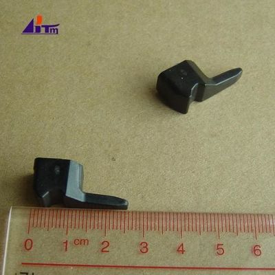 Les pièces détachées du guichet automatique Diebold Opteva