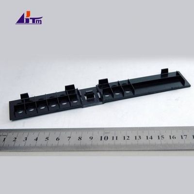 Les pièces détachées du guichet automatique Diebold Opteva Cassette Keypad Cover 49024312000A
