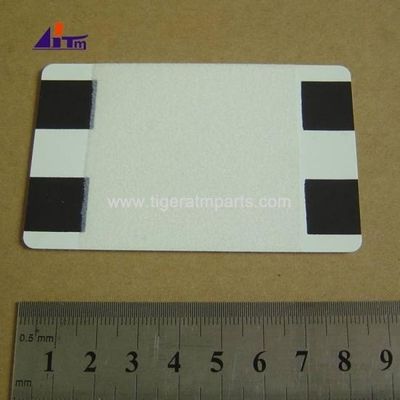 Parties de machines de guichets automatiques Diebold Lecteur de carte Carte de nettoyage 00-051247-000A 00051247000A