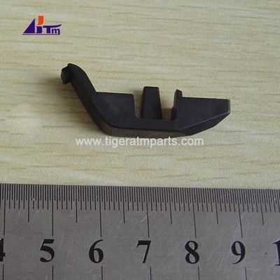 Les pièces détachées du distributeur automatique Diebold Opteva Stacker Bump Endplate droite 49200673000A