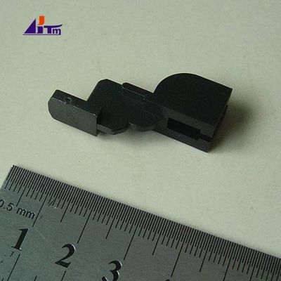 1750053427 1790253503 Wincor Nixdorf CMD-V4 Cassette Locker Pièces de distributeur automatique de billets