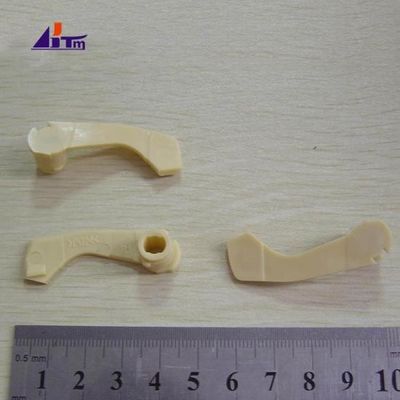 Les pièces du distributeur automatique Wincor Nixdorf Clamp Mech Fermeture droite 1750053977-14 1750042089