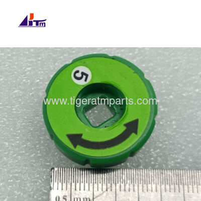 NCR ATM Partie SDM2 Transports inférieurs en plastique à rouleaux verts 484-0106810-02